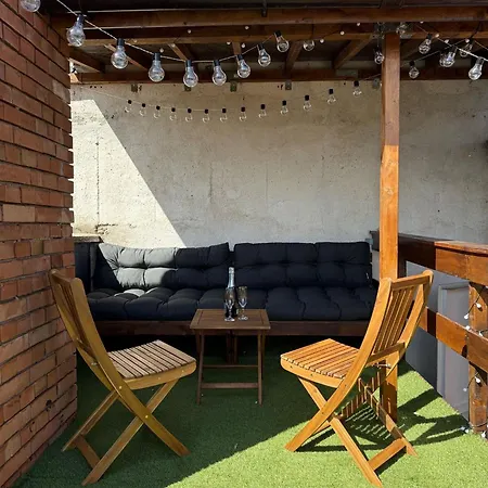 Skyline Penthouse & Rooftop Terrace *