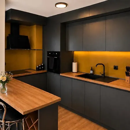 Апартамент Skyline Penthouse & Rooftop Terrace София