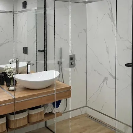 Апартамент Skyline Penthouse & Rooftop Terrace София