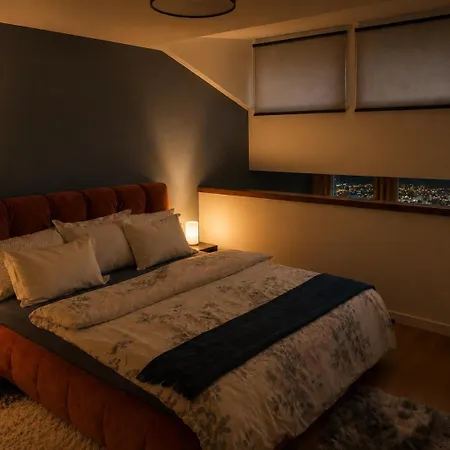 Skyline Penthouse & Rooftop Terrace Апартамент София