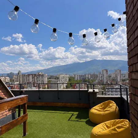 Skyline Penthouse & Rooftop Terrace *