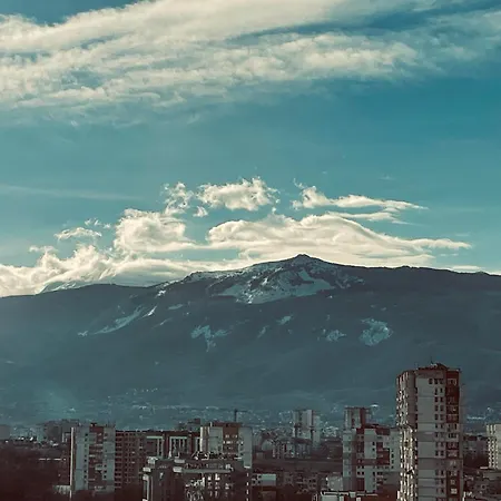 Апартамент Rooftop Loft